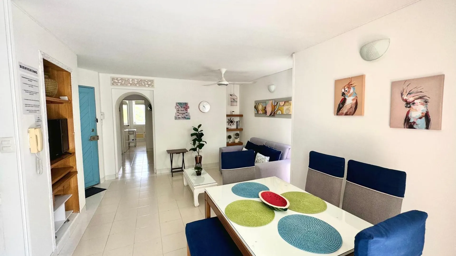 Apartamento a unos metros del mar en Santa Marta Gaira