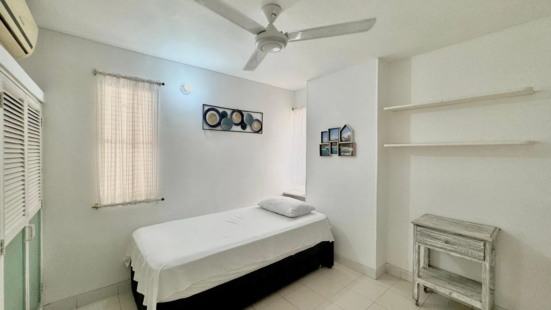 Apartamento a unos metros del mar en Santa Marta Gaira Colombia